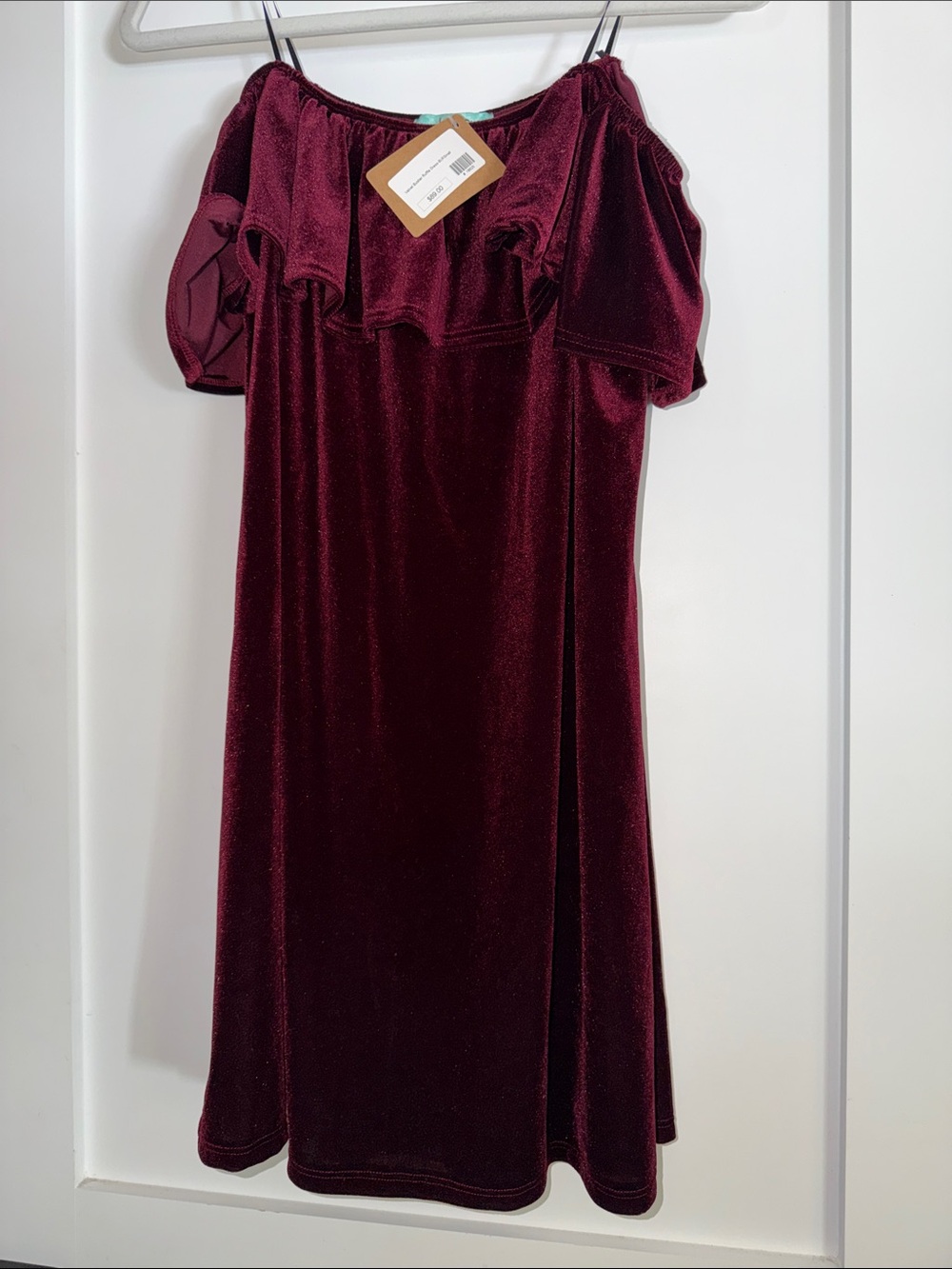 Karlie Strapless Velvet Dress in Burgundy